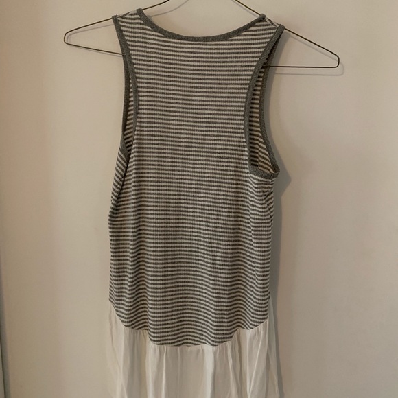 Tank - Picture 2 of 2